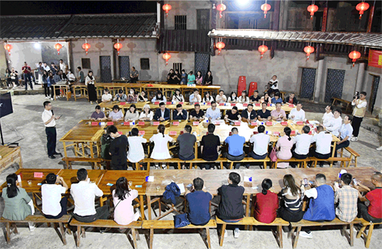 13 振興茶產(chǎn)業(yè) 媒體來助力 廈門市安溪商會組織媒體記者走進安溪茶鄉(xiāng)1328.png